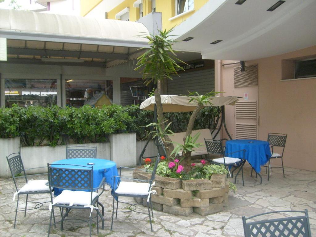 Hotel Bel Air Rivazzurra Di Rimini 外观 照片